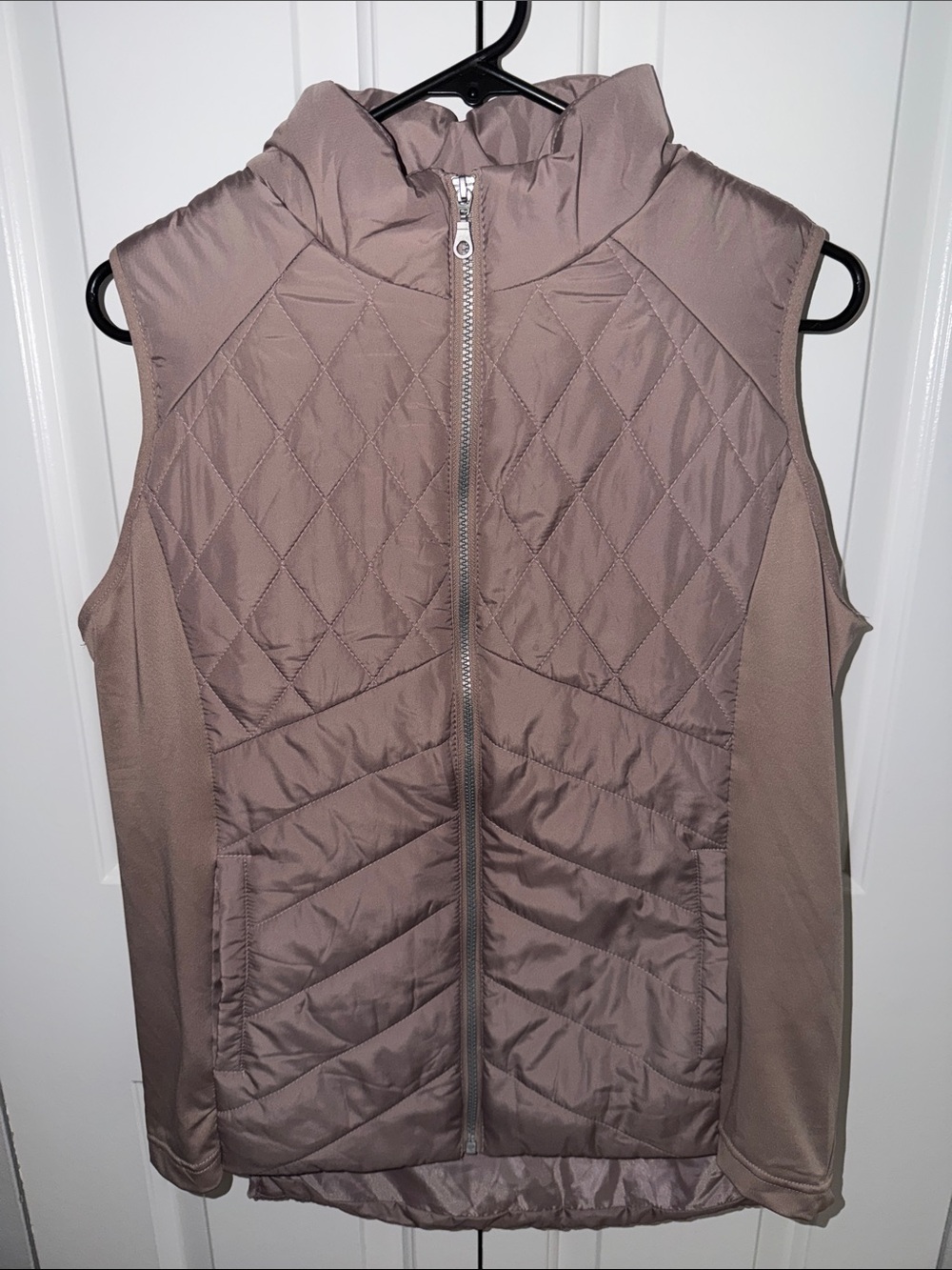 Maurices Quilted Sleeveless Puffer Vest in Dusty Mauve